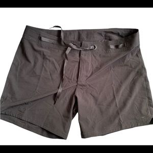 New with tags prAna "silvana boardshorts" shorts